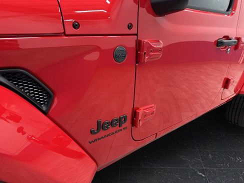 New 2026 Jeep Wrangler Sahara w/ Safety Group image 34