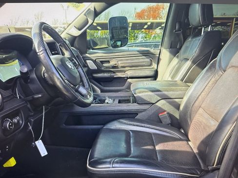 Used 2020 RAM 1500 Limited image 10