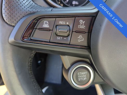 Used 2023 Alfa Romeo Stelvio Ti image 28