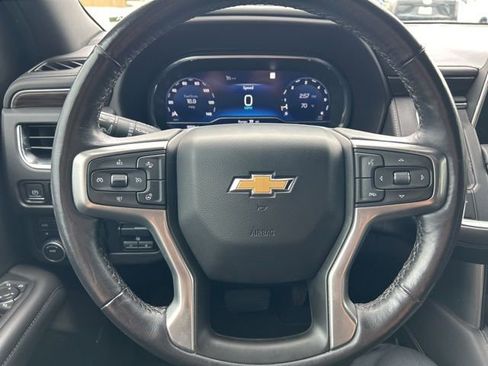 Used 2022 Chevrolet Tahoe LT w/ LT Signature Package AWD/4WD image 14