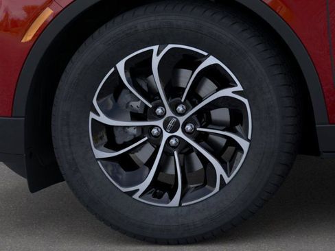 New 2026 Lincoln Nautilus Premier AWD/4WD image 19