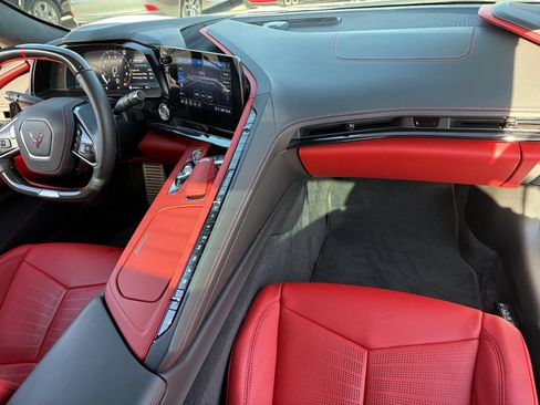 Used 2023 Chevrolet Corvette Z06 w/ Z07 Performance Package RWD image 15