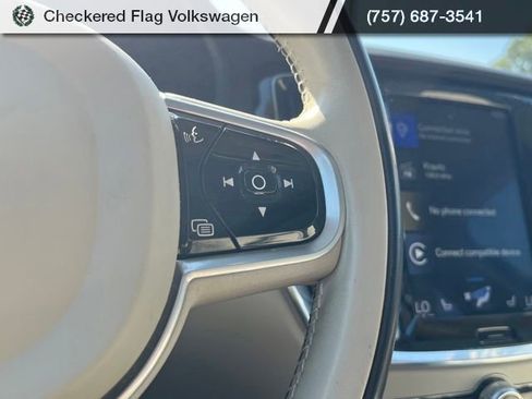 Used 2020 Volvo S60 T5 Momentum FWD image 37