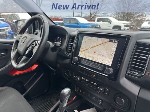 Used 2023 Nissan Frontier PRO-4X w/ Pro Convenience Package image 7