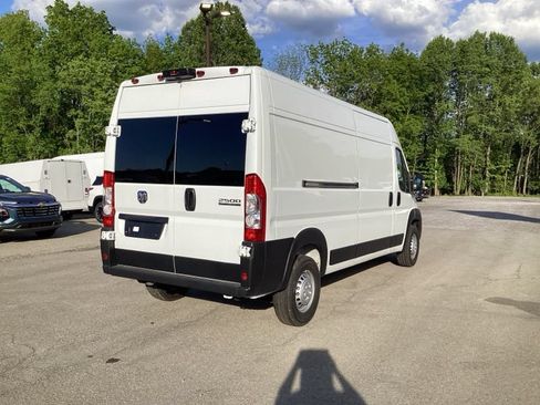 New 2026 RAM ProMaster 2500 FWD image 7