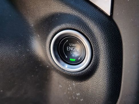 Used 2021 Chevrolet Silverado 1500 RST image 27