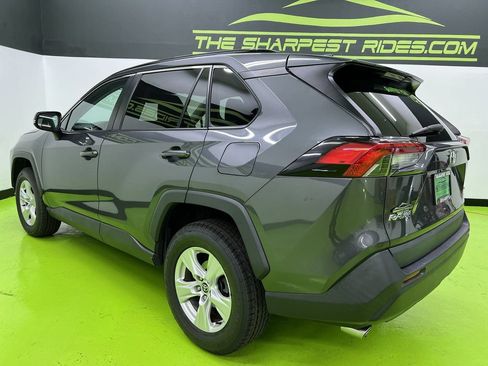 Used 2021 Toyota RAV4 XLE AWD/4WD image 7