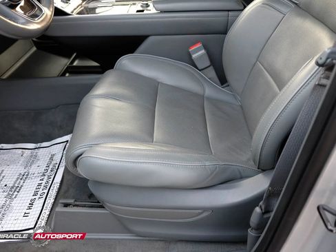 Used 2018 Lincoln Navigator Reserve w/ Technology Package AWD/4WD image 18