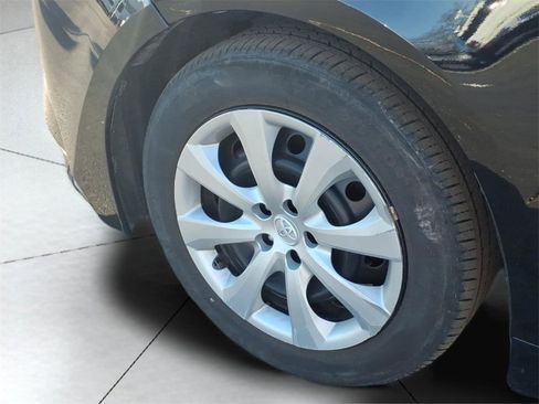 Used 2023 Toyota Corolla LE image 18
