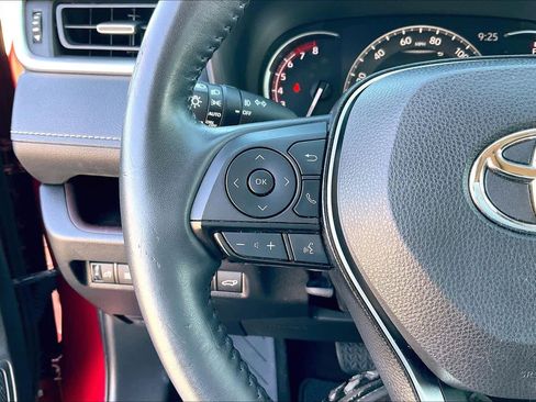 Certified 2021 Toyota RAV4 Limited image 24