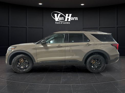 New 2026 Ford Explorer Tremor w/ Tremor Convenience Package AWD/4WD image 4
