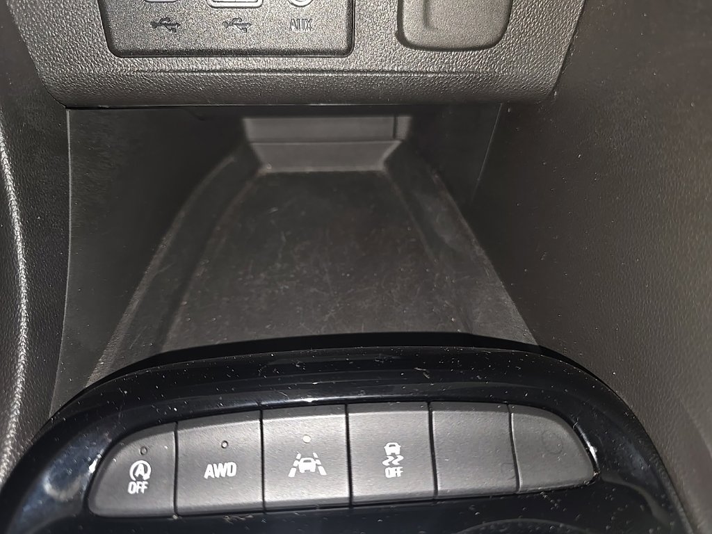 Used 2020 Buick Encore GX Select AWD/4WD image 27