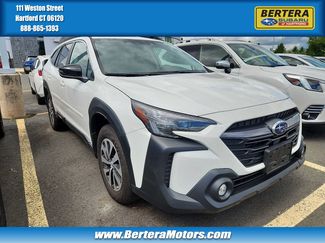 Used 2024 Subaru Outback Premium AWD/4WD video 1