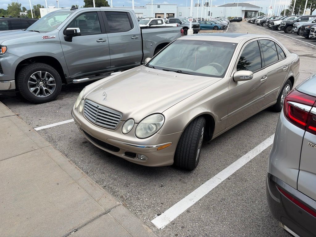 Used 2003 Mercedes-Benz E 320 Sedan image 2