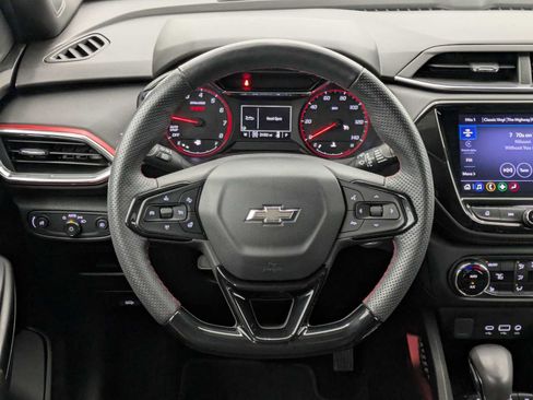 Used 2023 Chevrolet TrailBlazer RS w/ Convenience Package image 23