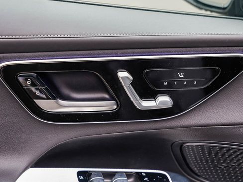 New 2025 Mercedes-Benz GLC 300 GLC 300 image 21