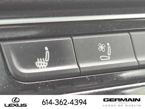Used 2019 Volkswagen Atlas SEL Premium AWD/4WD image 16