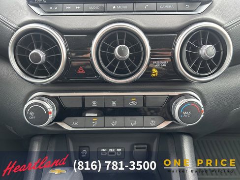 Used 2024 Nissan Sentra SV image 30