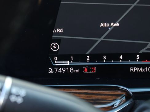 Used 2021 Cadillac Escalade ESV Luxury image 46