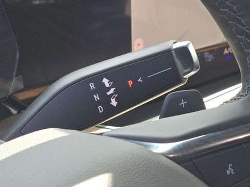 New 2026 Chevrolet Suburban High Country image 23