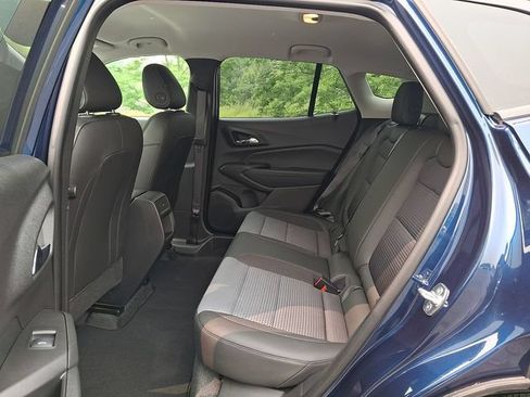 Certified 2024 Chevrolet Trax LT w/ Driver Confidence Package FWD image 22