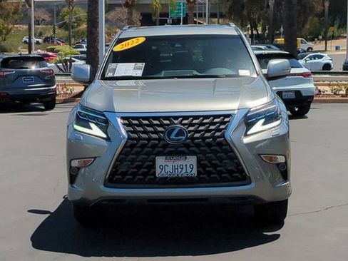 Used 2022 Lexus GX 460 Premium w/ Premium Package AWD/4WD image 2