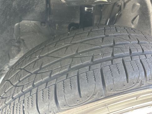 Certified 2025 Toyota RAV4 LE AWD/4WD image 12