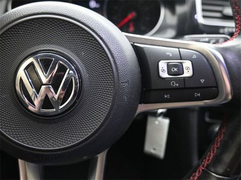 Used 2017 Volkswagen GTI S image 27