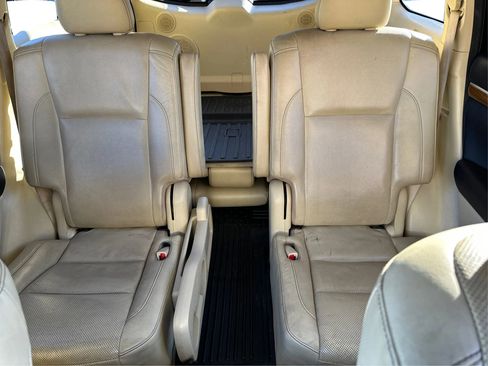 Used 2017 Toyota Highlander Limited Platinum AWD/4WD image 10