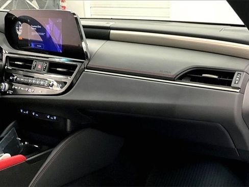 Used 2023 Lexus ES 350 F Sport image 15