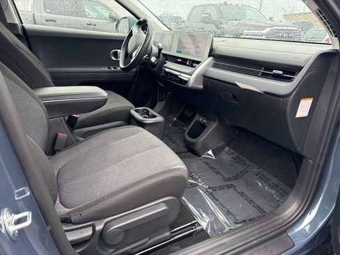 Used 2024 Hyundai Ioniq 5 SEL image 13