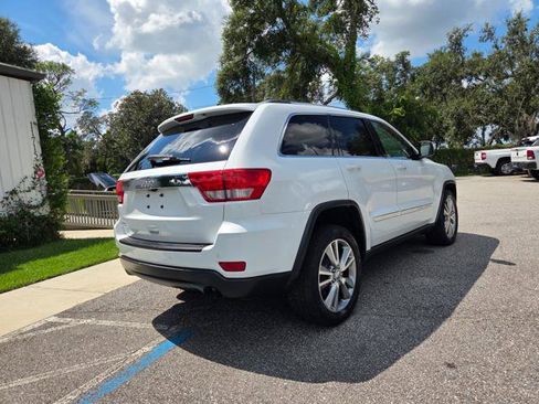 Used 2013 Jeep Grand Cherokee Laredo image 7
