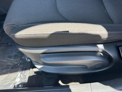 Used 2024 Kia Forte LXS FWD image 27