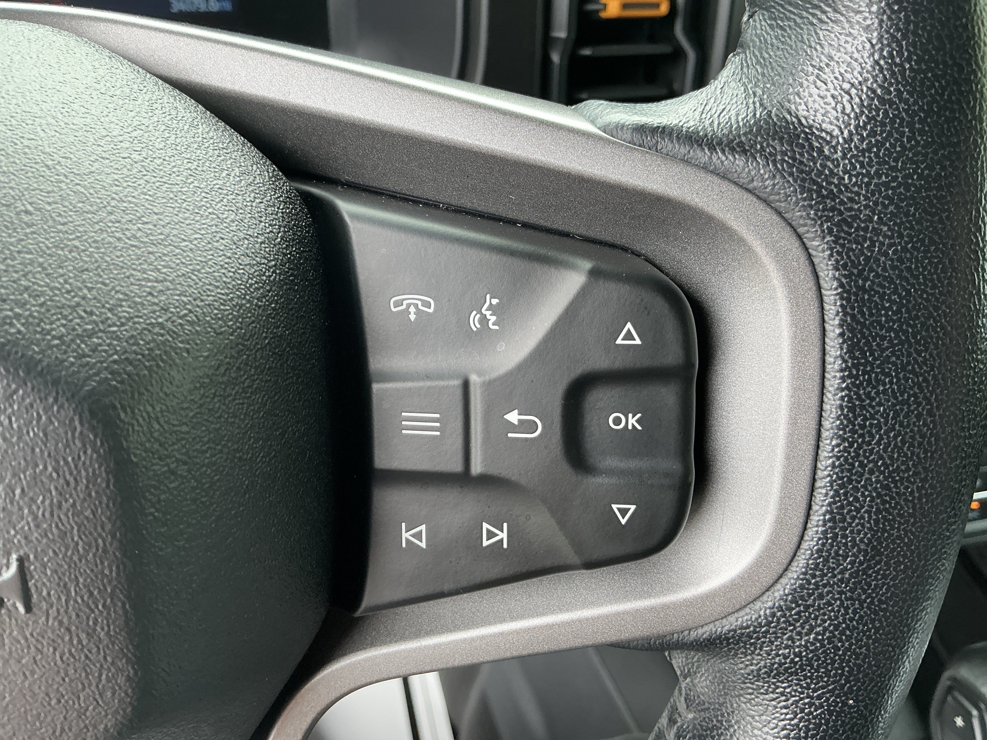 Used 2023 Ford Bronco Badlands w/ Sasquatch Package AWD/4WD image 18