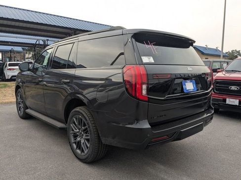 New 2026 Ford Expedition Platinum w/ Stealth Appearance Package image 6