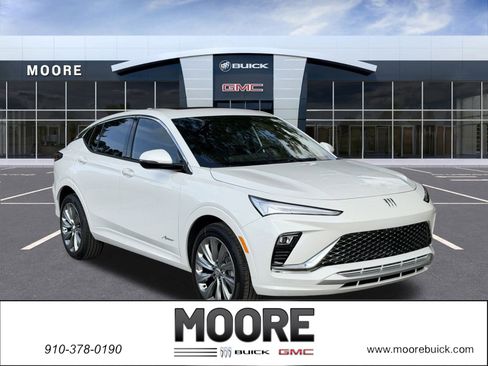 New 2026 Buick Envista Avenir image 1