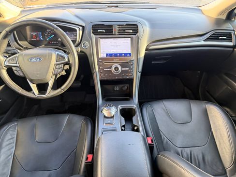Used 2020 Ford Fusion Titanium FWD image 12