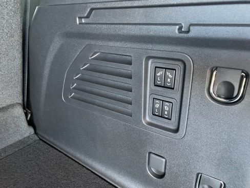 New 2026 GMC Acadia Denali Ultimate AWD/4WD image 11