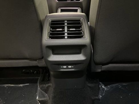 New 2026 Volkswagen Tiguan S image 24