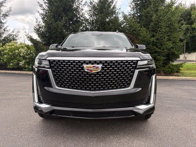 Used 2023 Cadillac Escalade ESV Premium Luxury w/ LPO, Floor Liner Package AWD/4WD image 12