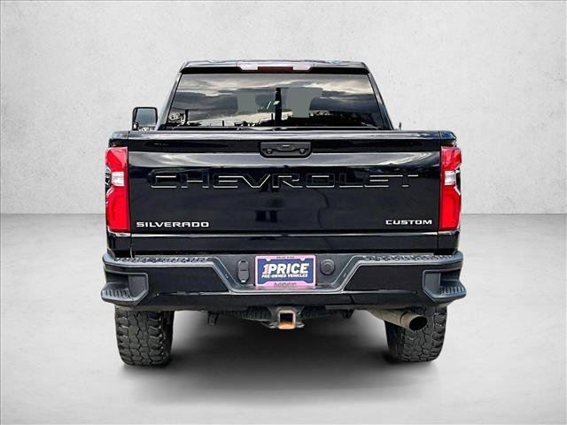 Used 2020 Chevrolet Silverado 2500 Custom w/ Custom Value Package AWD/4WD image 4