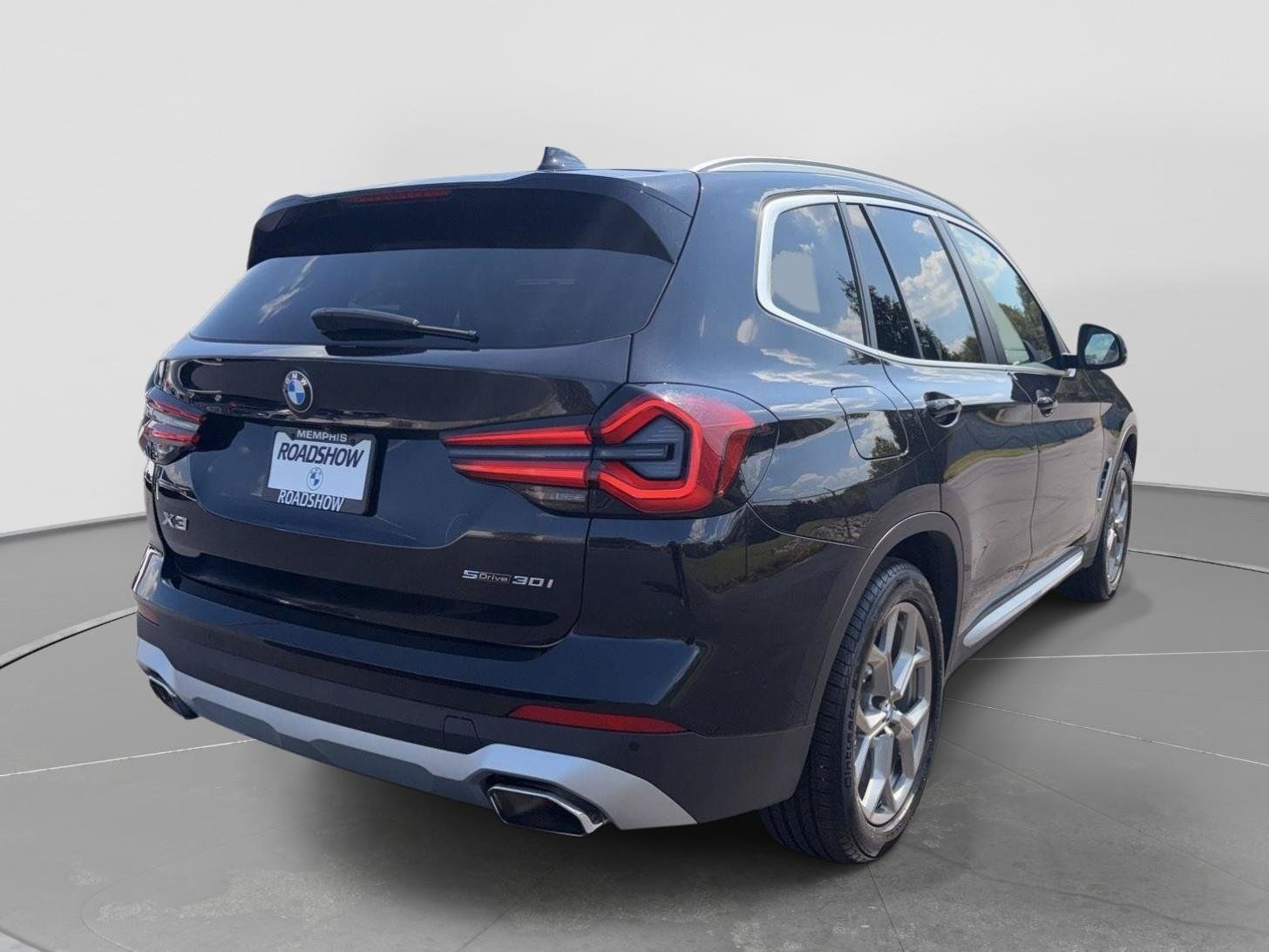 Used 2023 BMW X3 sDrive30i w/ Premium Package RWD image 5