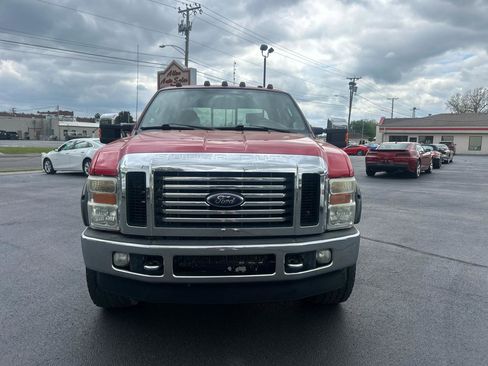 Used 2010 Ford F250 Lariat image 2
