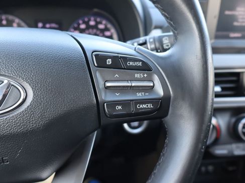 Used 2018 Hyundai Kona SEL AWD/4WD image 8