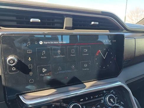 Used 2024 GMC Sierra 3500 Denali Ultimate AWD/4WD image 18