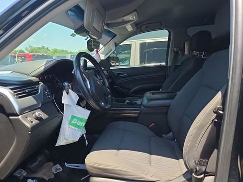 Used 2020 Chevrolet Tahoe LS w/ Enhanced Driver Alert Package RWD image 3