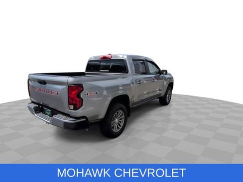 Certified 2023 Chevrolet Colorado LT w/ LT Convenience Package II AWD/4WD image 9