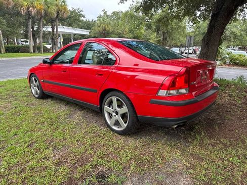 Used 2004 Volvo S60 R AWD/4WD image 5