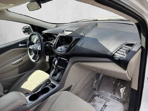 Used 2015 Ford Escape SE w/ Equipment Group 201A AWD/4WD image 19