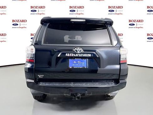 Used 2022 Toyota 4Runner SR5 image 7
